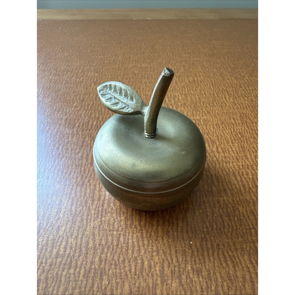 Vintage Brass Apple‎ Bell with Leaf